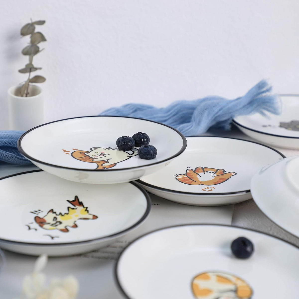 SOCOSY Super Cute Cartoon Animal Ceramic Sauce Dishes, Seasoning Dishes, Little Cat Dog Bird Feeding Bowls, Sushi Soy Dipping Bowls, Appetizer Plates, Dessert Plates, Set of 6-Cats-5 Inch