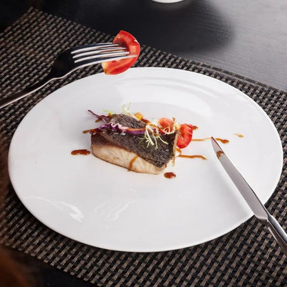 Dining Plates White Ceramic Steak Plate Sushi Cake Dessert Flat Plate Characteristic Hotel Restaurant Dinner Plate Round Western Food Plate Ceramic Dinner Plates，12 Inches