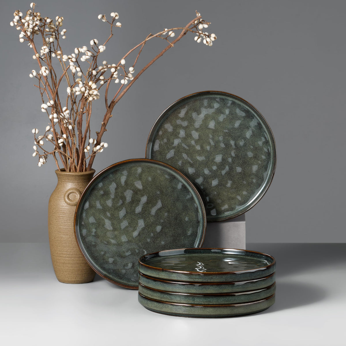 HaWare Stoneware Dinner Plates Set of 6, 10" Heavy Duty Ceramic Plate, Reactive Glaze Ripple Dinnerware for Home Restaurant, Chip and Scratch Resistant, Microwave and Dishwasher Safe, Matte Black